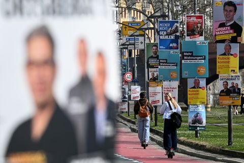 Wahlplakate in Frankfurt