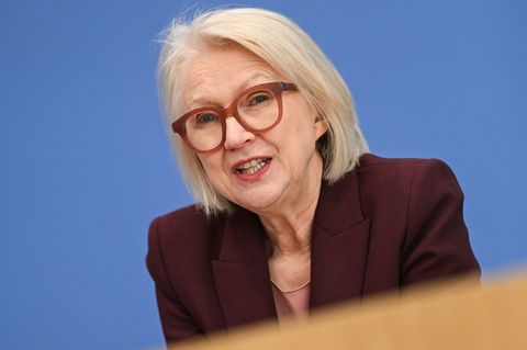 Monika Schnitzer, Vorsitzende des Sachverständigenrats, warnt vor reflexhaftem Widerstand gegen eine Commerzbank-Übernahme (Arch