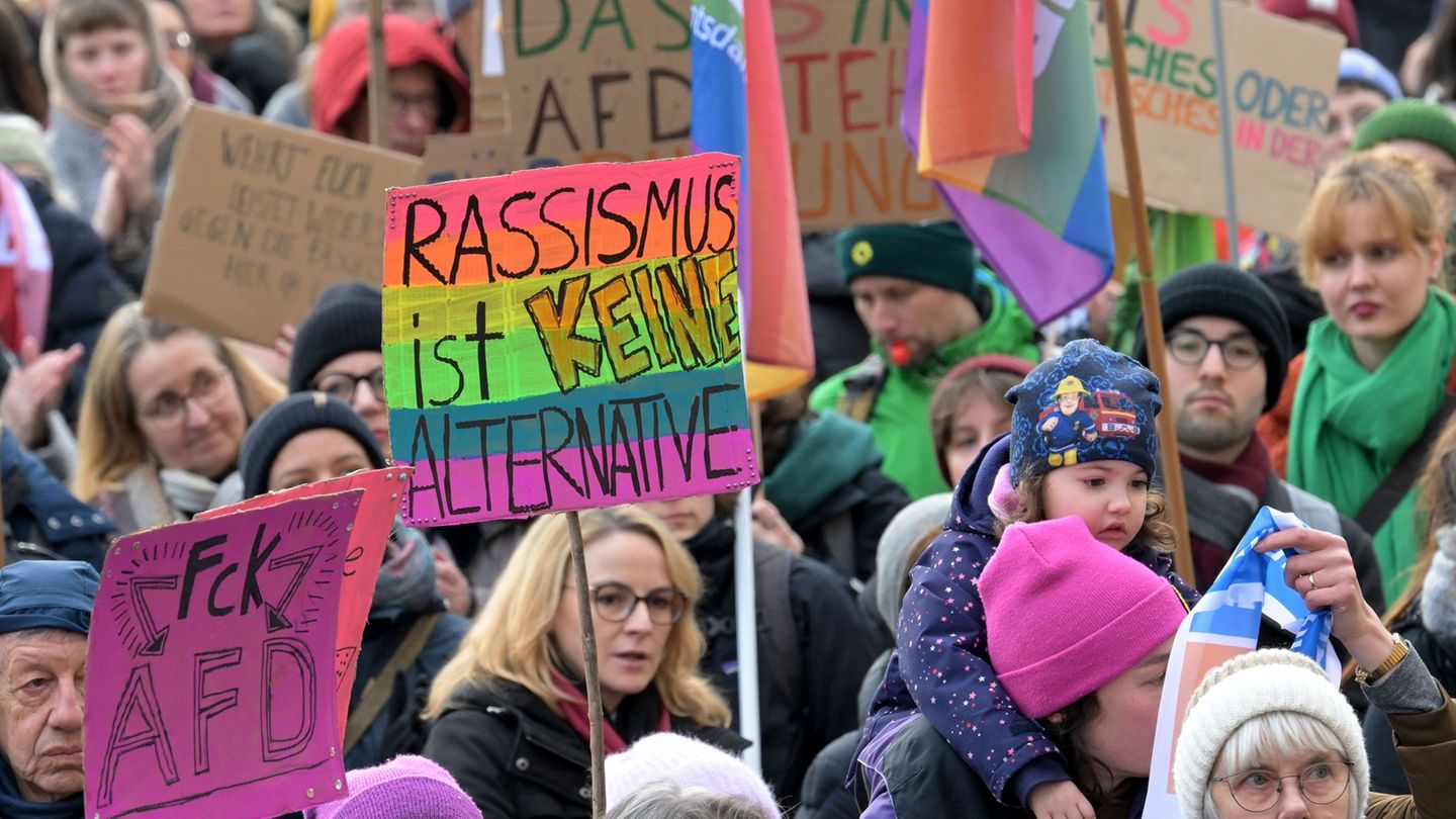 Die Internationalen Wochen gegen Rassismus werden in diesem Jahr in Brandenburg eröffnet. (Archivbild) Foto: Michael Bahlo/dpa