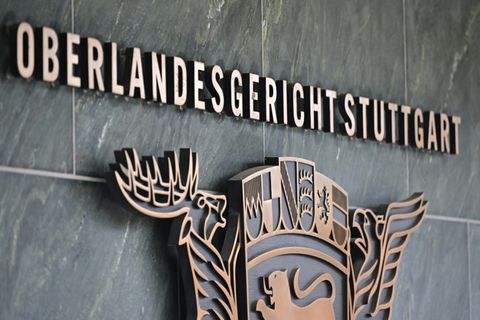 Schild am Oberlandesgericht Stuttgart