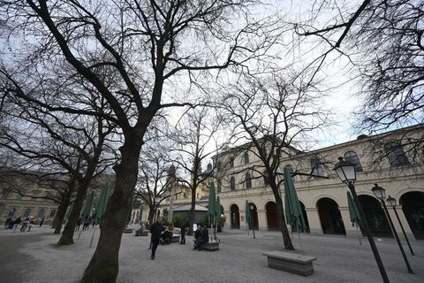 Erst bleibt es trüb - aber Besserung ist in Sicht. Foto: Felix Hörhager/dpa
