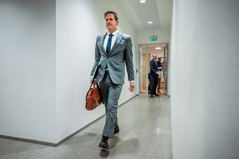 Staatsanwalt Sturla Henriksbø wollte heute eigentlich sein Plädoyer fortsetzen und bekanntgeben, welches Strafmaß er für den Soh