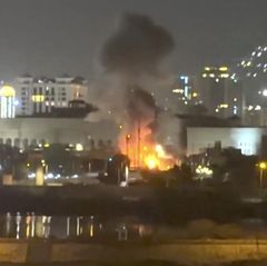 Ein Bild aus einem Video eines mutmaßlichen Angriffs auf die US-Botschaft in Bagdad.