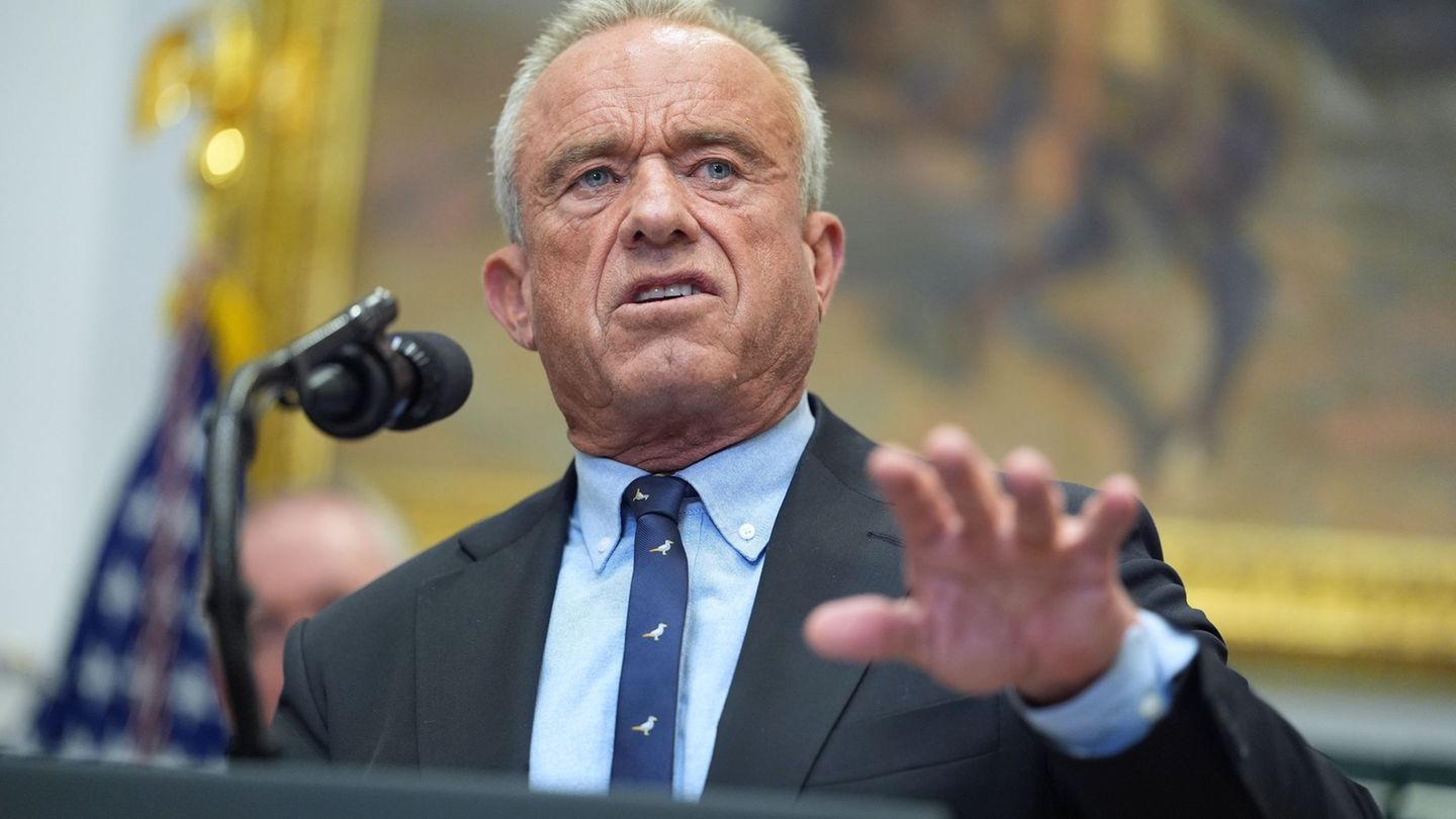 US-Gesundheitsminister Robert F. Kennedy forderte weniger Empfehlungen für Impfungen im Kindesalter – ein Gericht hat den Vorsto