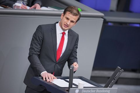 Mesarosch saß bis 2025 für die SPD im Bundestag. (Archivbild) Foto: Michael Kappeler/dpa