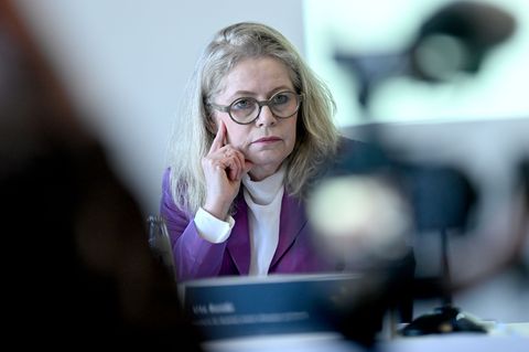 Ute Bonde ruft die Tarifparteien am BER dazu auf, aufeinander zuzugehen. (Archivbild) Foto: Britta Pedersen/dpa