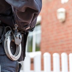 Die Bundesanwaltschaft geht erneut gegen die "Letzte Verteidigungswelle" vor. (Archivbild) Foto: Frank Hammerschmidt/dpa