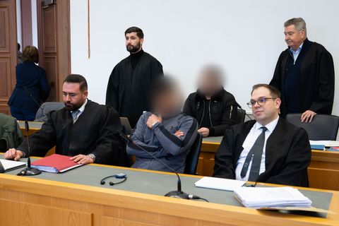 Vor dem Landgericht Gießen hat der Prozess gegen zwei Brüder wegen der tödlichen Schüsse von Bad Nauheim begonnen. Foto: Florian