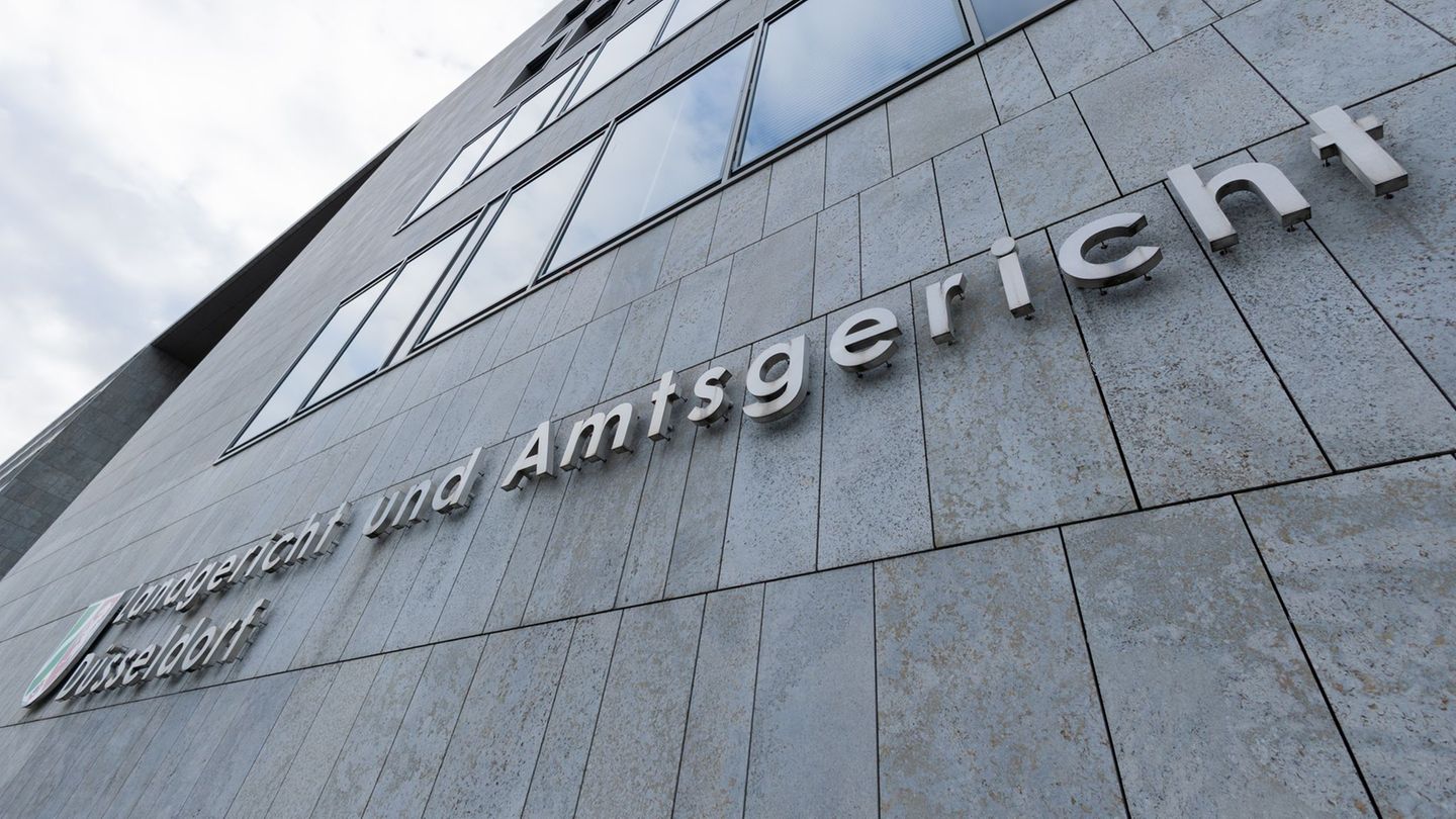 Lehrerein wegen Betruges zu Geldstrafe verurteilt. (Symbolbild) Foto: Rolf Vennenbernd/dpa