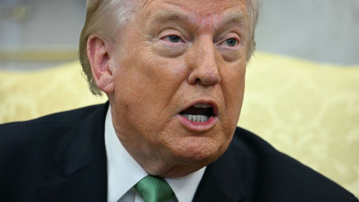 Trump im Oval Office