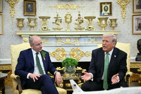 Trump und der irische Regierungschef Martin (li.)