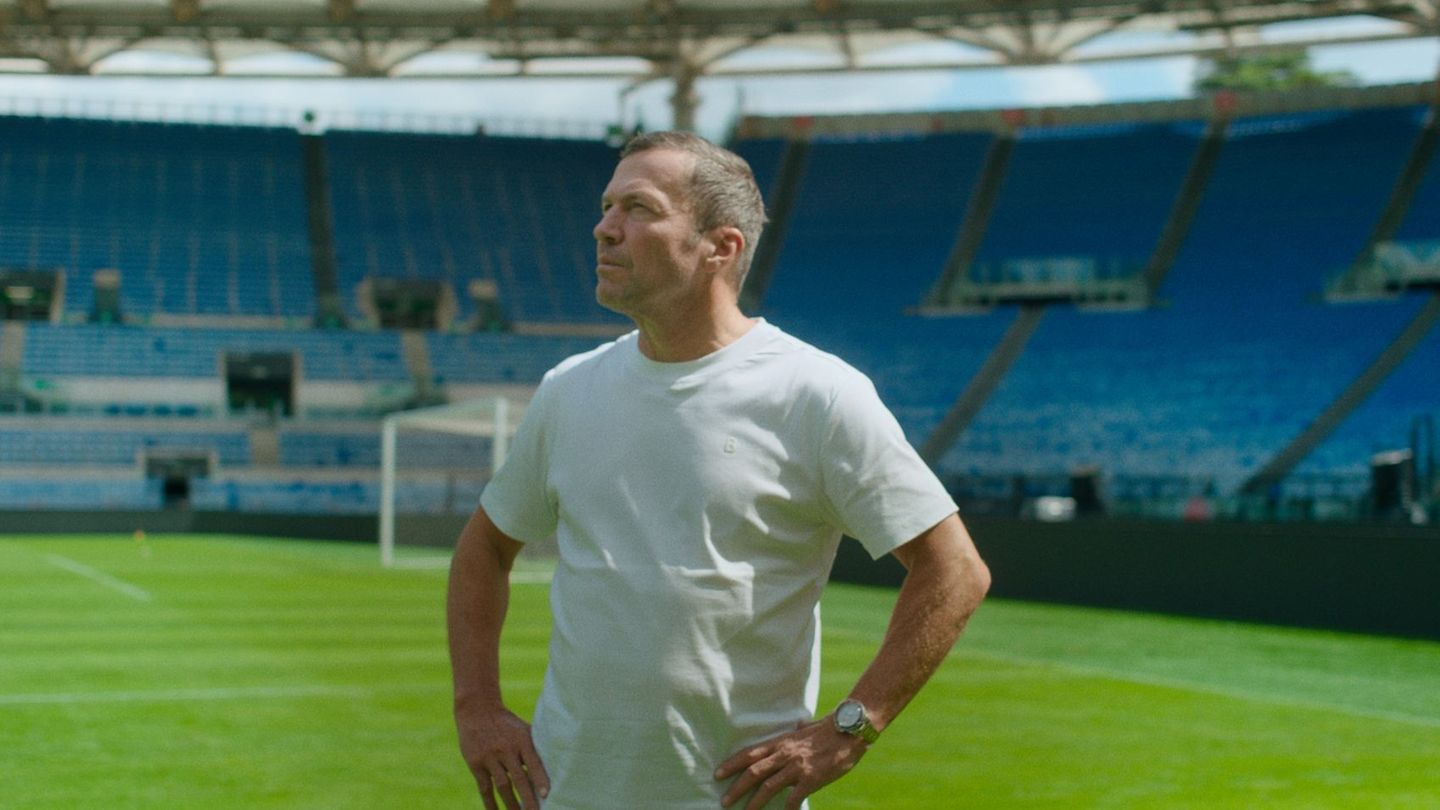 Lothar Matthäus betritt noch einmal das Olympiastation in Rom. Vor 36 Jahren holt Deutschland dort den Titel.