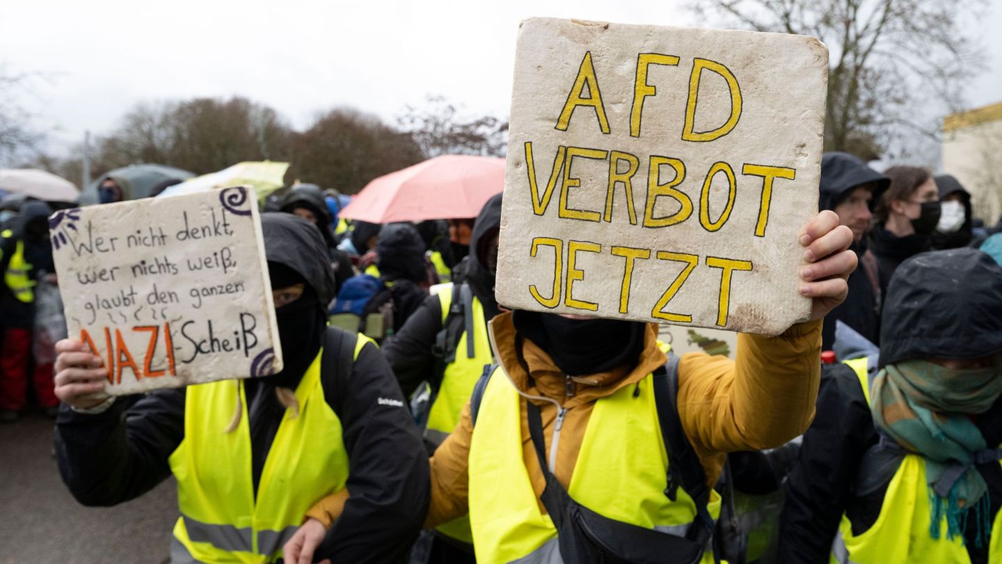Gegen die Gründung der bundesweiten neuen AfD-Jugendorganisation im November in Gießen hatte sich damals eine Großdemo formiert.