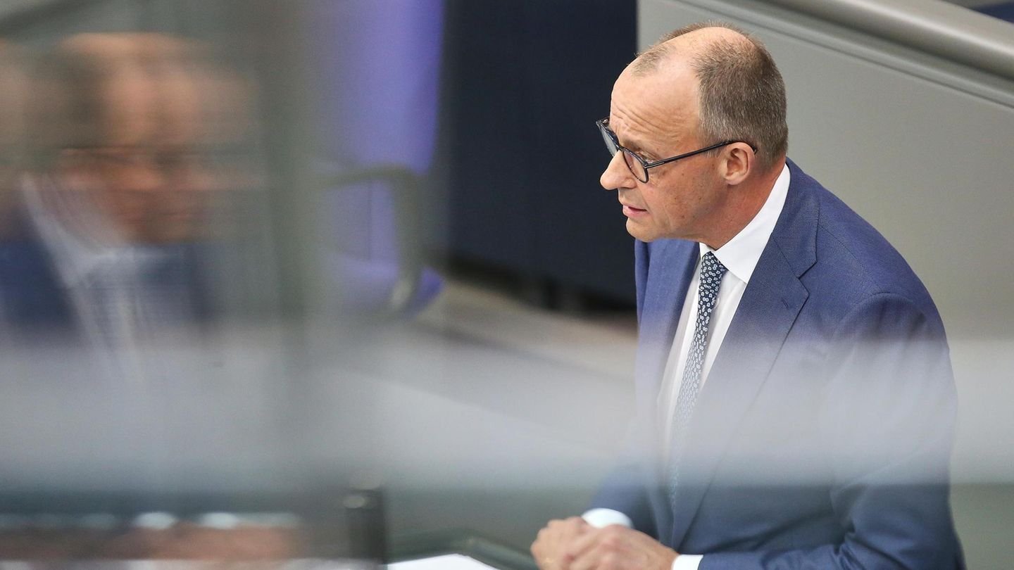 Friedrich Merz während seiner Regierungserklärung im Deutschen Bundestag