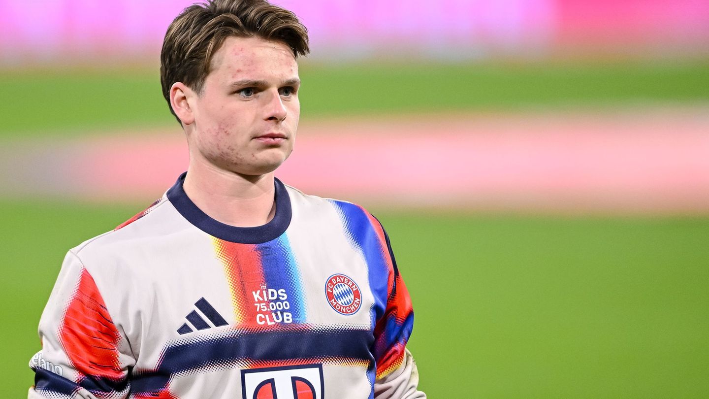 Jonas Urbig konnte nach seiner Gehirnerschütterung wieder trainieren. (Archivbild) Foto: Harry Langer/dpa