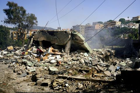 Zerstörtes Gebäude in Nabatieh im Südlibanon