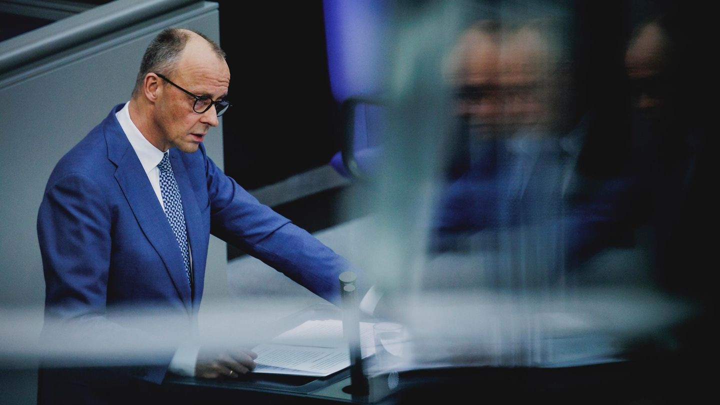 Friedrich Merz während seiner Regierungserklärung im Deutschen Bundestag