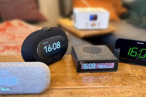Radiowecker Test: Fünf Geräte