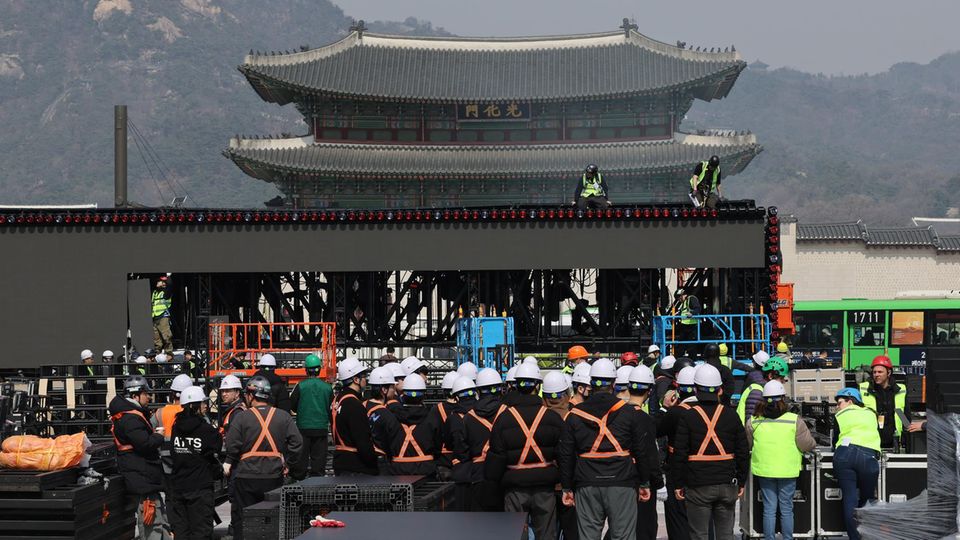 Gwanghwamun-Platz und Gyeongbok-Palast in Seoul