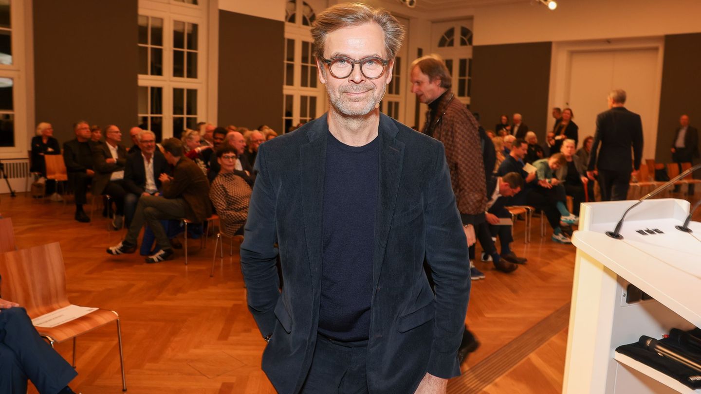 Schauspieler Matthias Matschke hat in einem Berliner Bürgeramt unerwartete Erfahrungen gemacht. (Archivfoto) Foto: Gerald Matzka