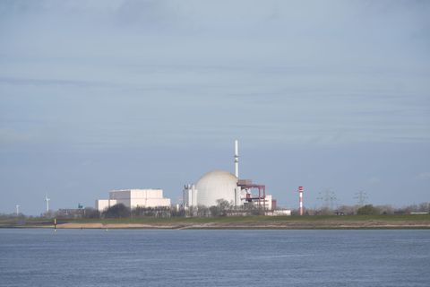 Das Atomkraftwerk Brokdorf wurde 2021 stillgelegt. (Archivbild) Foto: Marcus Brandt/dpa