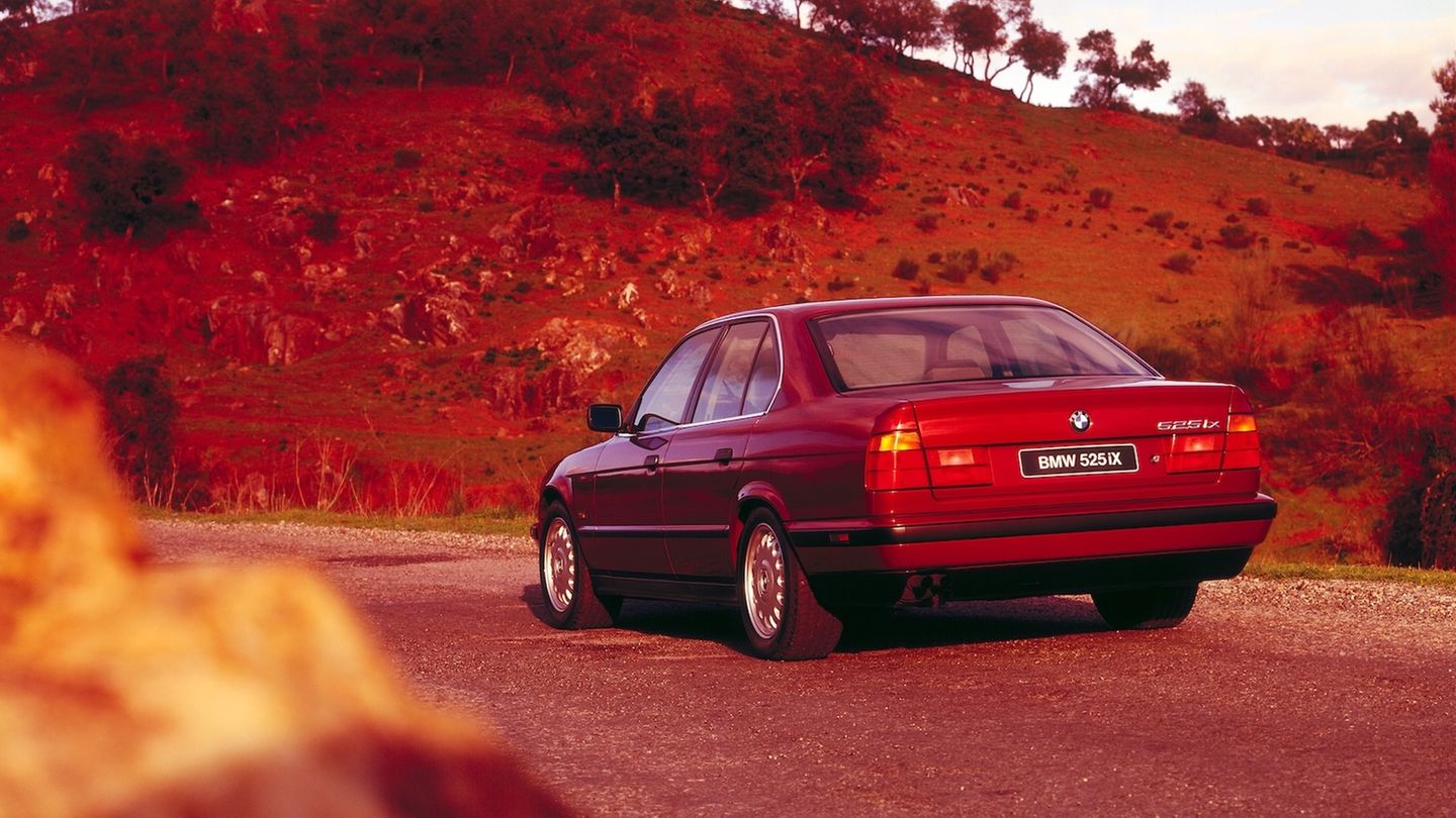 Autoklassiker BMW 5er Calypsorot