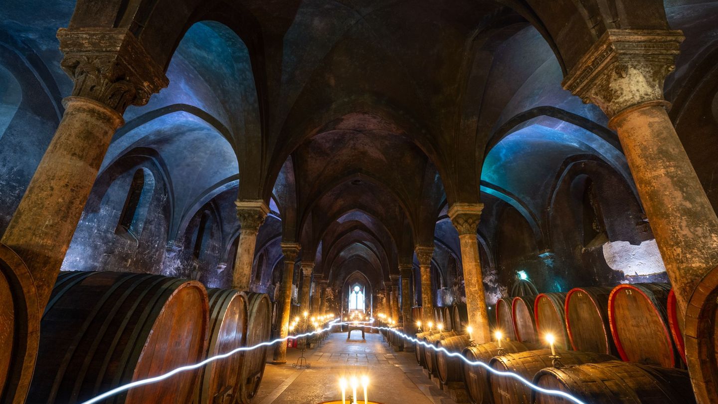 Das Kloster Eberbach gehört mit seinen historischen Weinkellern zu den berühmtesten Kulturdenkmälern Hessens. (Archivbild) Foto:
