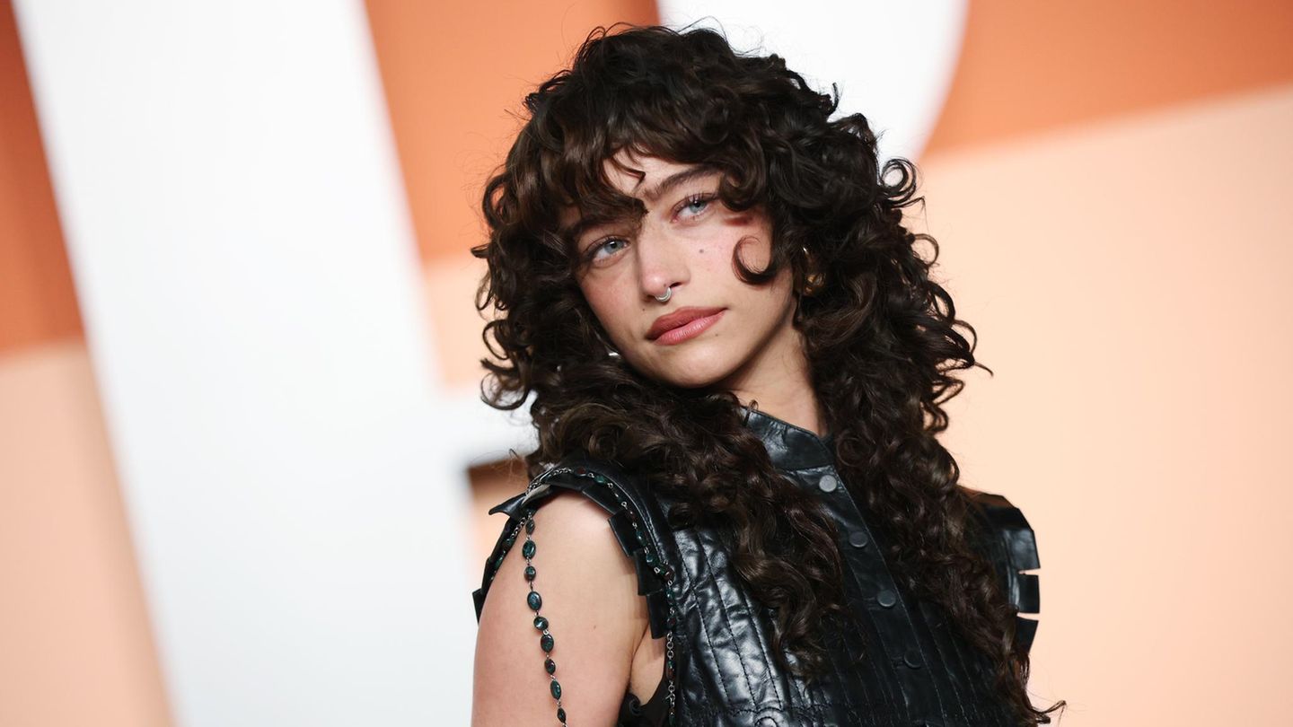 „Marty Supreme“-Star Odessa A'zion auf der „Vanity Fair“-Oscar-Party