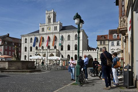 Weimarer Stadtrat streicht Geld für Bürgerbündnis (Illustration) Foto: Martin Schutt/dpa