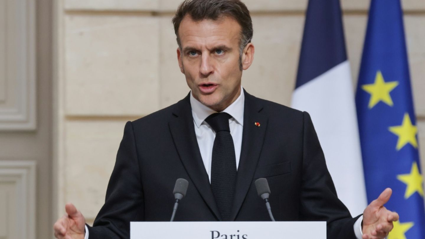 Macron Mitte März in Paris