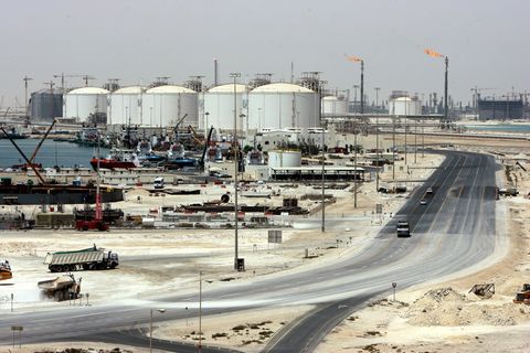 Ein Industriegebiet in Katar wird Ziel eines iranischen Angriffs. (Archivbild) Foto: Tim Brakemeier/dpa