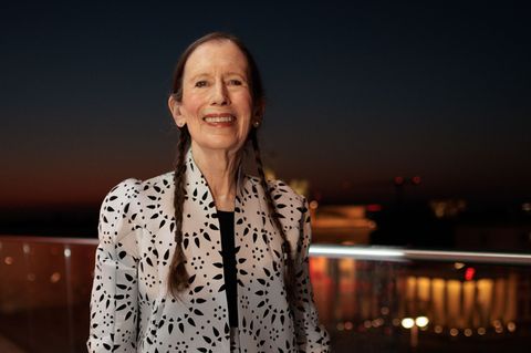 Die Künstlerin Meredith Monk ist in Berlin gewürdigt worden. Foto: Carsten Koall/dpa