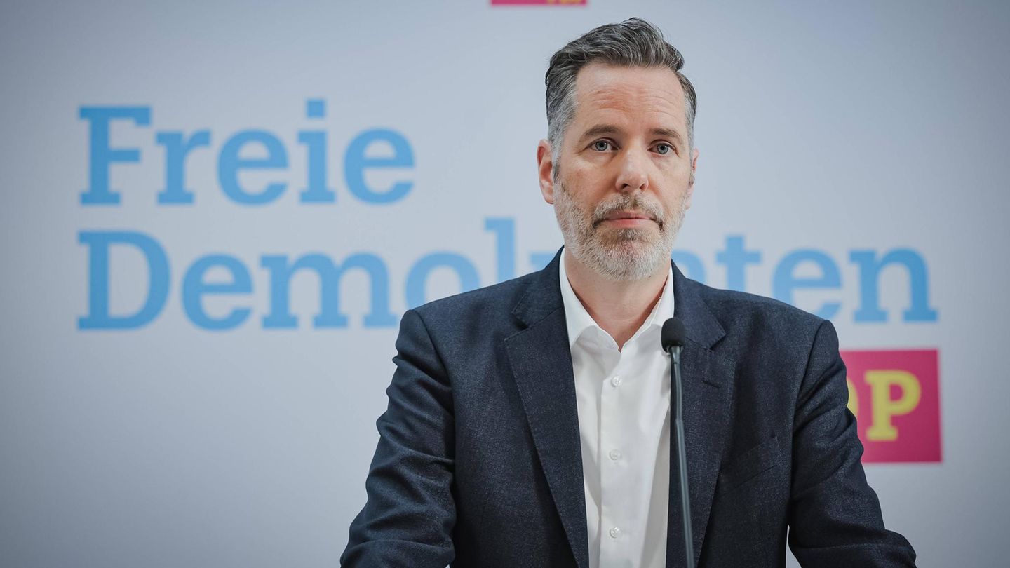 Der Vorsitzende der FDP, Christian Dürr, spielt mit seiner FDP politisch kaum eine Rolle mehr