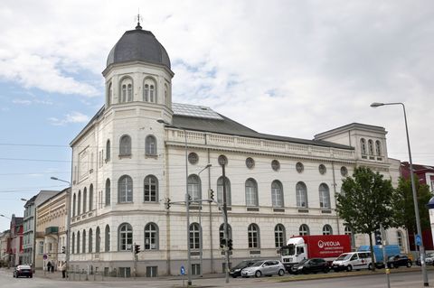 Die Societät Maritim ist als möglicher Standort für das Archäologische Landesmuseum Mecklenburg-Vorpommern wieder im Spiel. (Arc