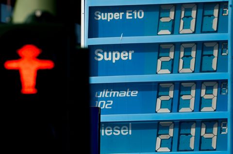 Spritpreise an Tankstelle in Berlin am 13. März