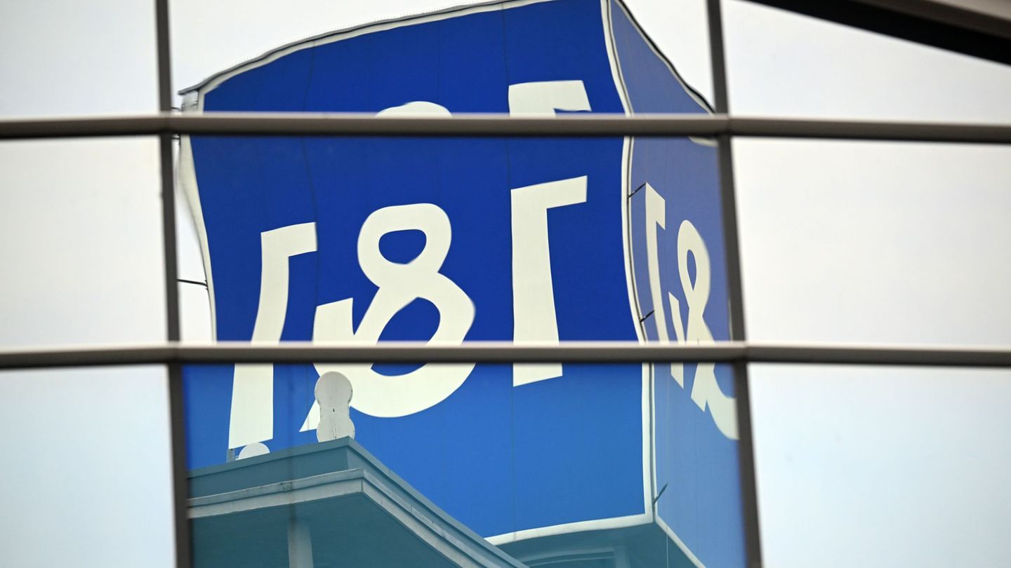 Die Nummer vier der deutschen Handynetzbetreiber: 1&1. (Archivbild) Foto: Federico Gambarini/dpa
