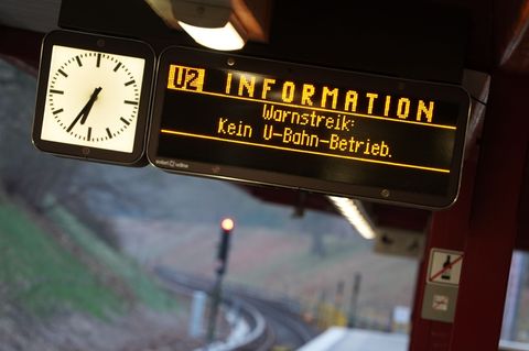 Am Donnerstag fuhren wegen eines Warnstreiks keine U-Bahnen, Für Samstag hat die Gewerkschaft Verdi zum nächsten Warnstreik aufg