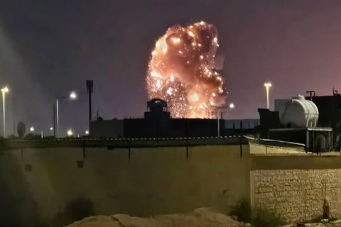 Der Iran greif die Golfländer an. Foto: -/Xinhua/dpa