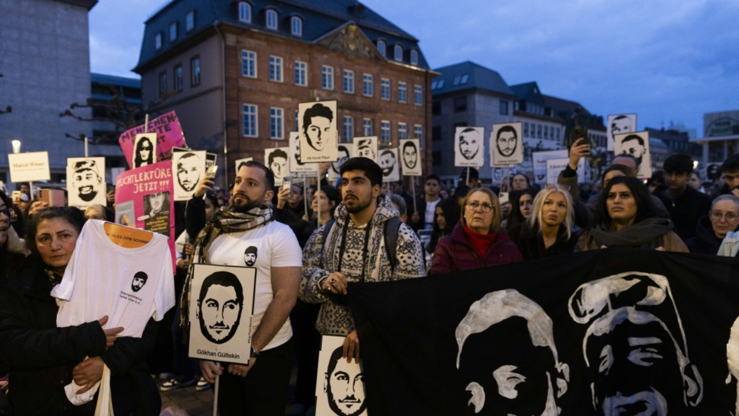 Erinnerung an den rassistischen Anschlag von Hanau 2020