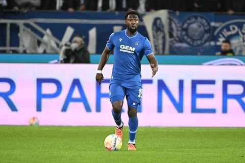 Rückkehrer Stephan Ambrosius spielt beim KSC eine neue Rolle. Foto: Uli Deck/dpa