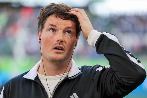 HSV-Trainer Merlin Polzin äußerte sich zur Kritik von Robert Glatzel. Foto: Andreas Gora/dpa