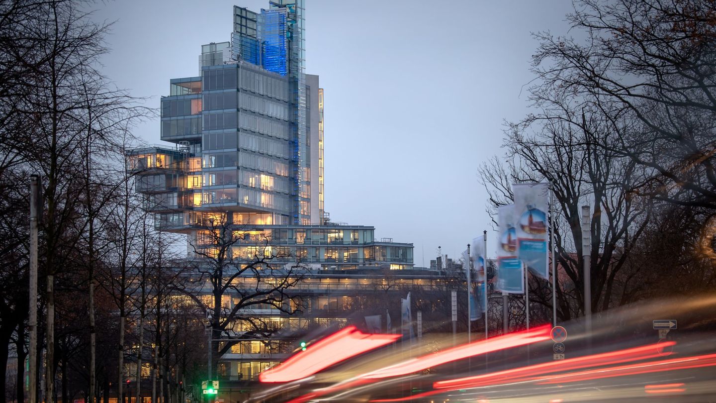 Zentrale in Hannover: Die NordLB finanziert vor allem Infrastruktur- und Energieprojekte und gehört zu den führenden deutschen G