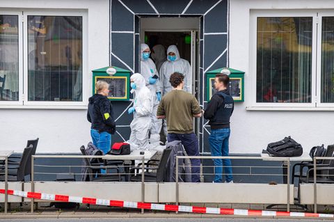 Die Polizei ermittelt nach den tödlichen Schüssen im Raunheimer Bistro "Onyro"