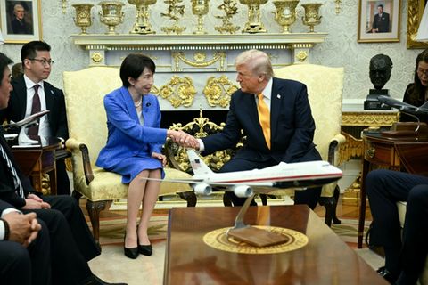 Takaichi mit Trump im Oval Office