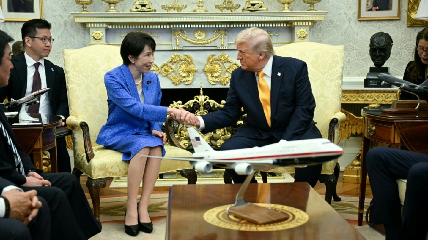 Takaichi mit Trump im Oval Office