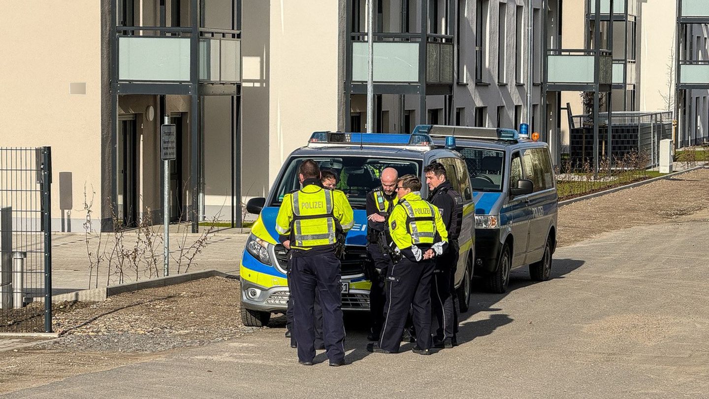 Wegen einer mutmaßlichen Entführung rückte die Polizei in Gevelsberg aus. (Archivbild) Foto: Alex Talash/dpa