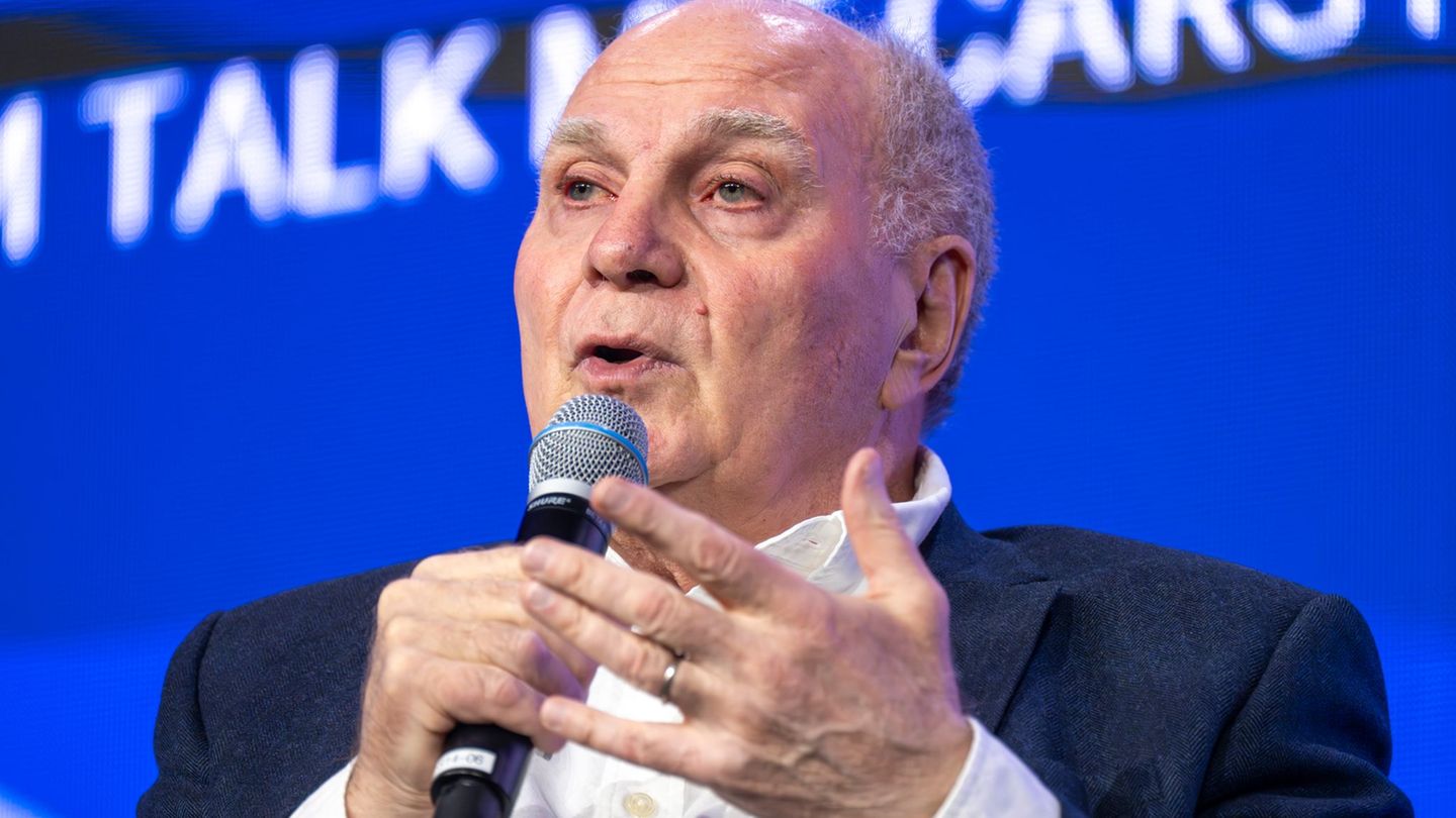 Für Bayerns Ehrenpräsidenten Uli Hoeneß ist der Ausgang im Viertelfinale der Champions League gegen Real Madrid offen. (Archivbi