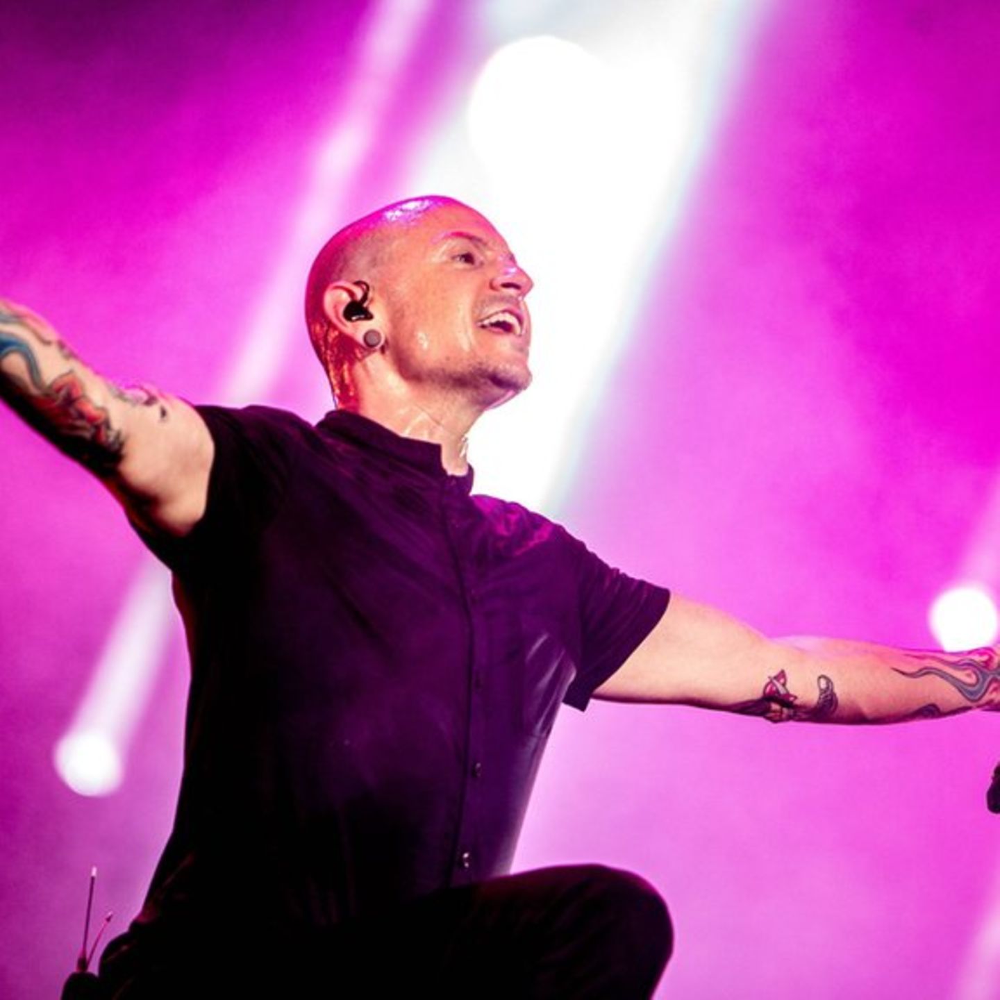 Chester Bennington bei einem Auftritt von Linkin Park im Jahr 2017.