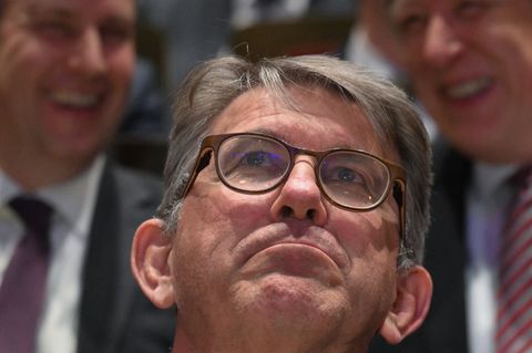 Buhrufe bei der Leipziger Buchmesse - das ficht Wolfram Weimer nicht weiter an. (Archivbild) Foto: Hendrik Schmidt/dpa