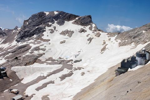 Der Nördliche Schneeferner ist der zweitgrößte Gletscher in Deutschland
